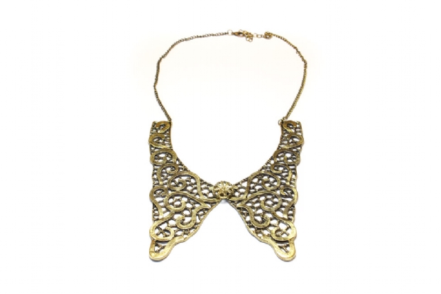 Collar style antique gold 'butterfly' necklace.